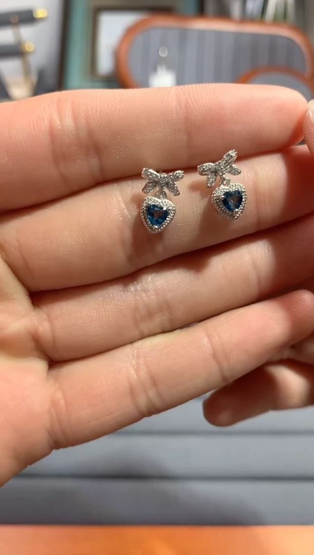 【闪购商品】水晶.银S925镶嵌A38