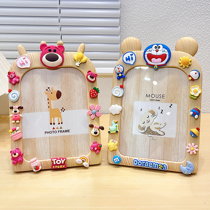 相框摆台仿木纹可爱卡通儿童家用卧室桌面7寸立体装饰摆件可挂墙