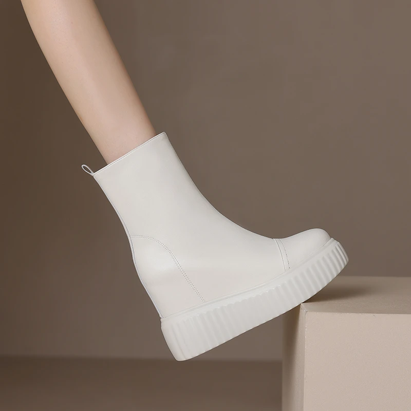 真皮10cm坡高跟短靴内增高白色马丁靴子女秋冬加绒气质高跟短靴