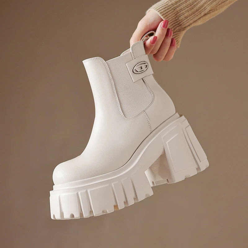 小个子增高短靴女秋2024新款真皮烟筒靴小个子10cm高跟洋气靴子