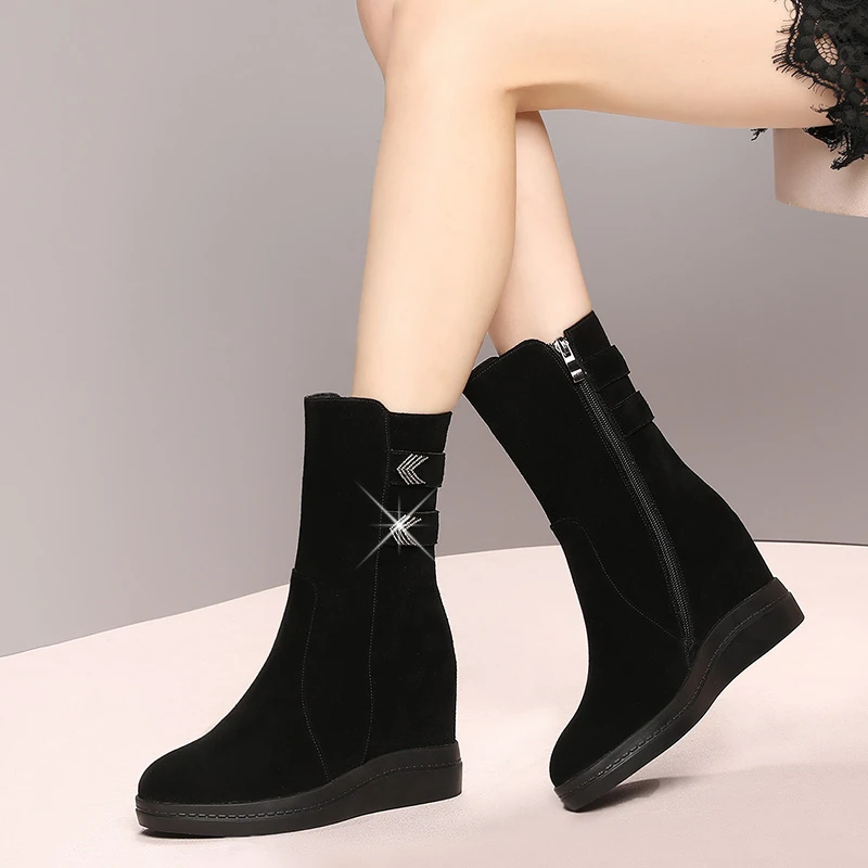 加厚内增高马丁靴子女秋2025小个子上班族坡跟高跟短筒骑士单靴