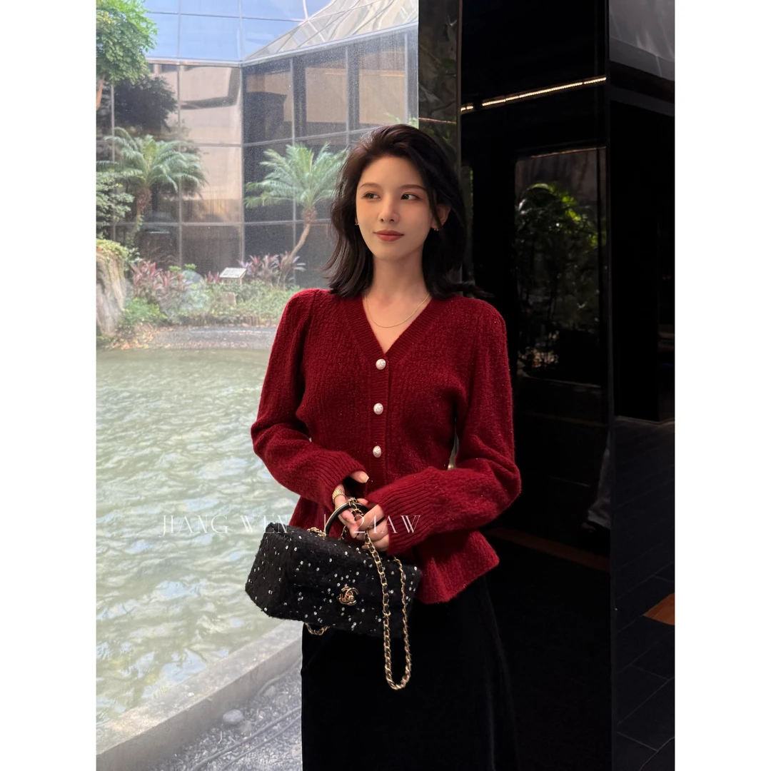 UKILAU【世纪浪漫】法式设计感v领收腰鱼尾百搭毛衣