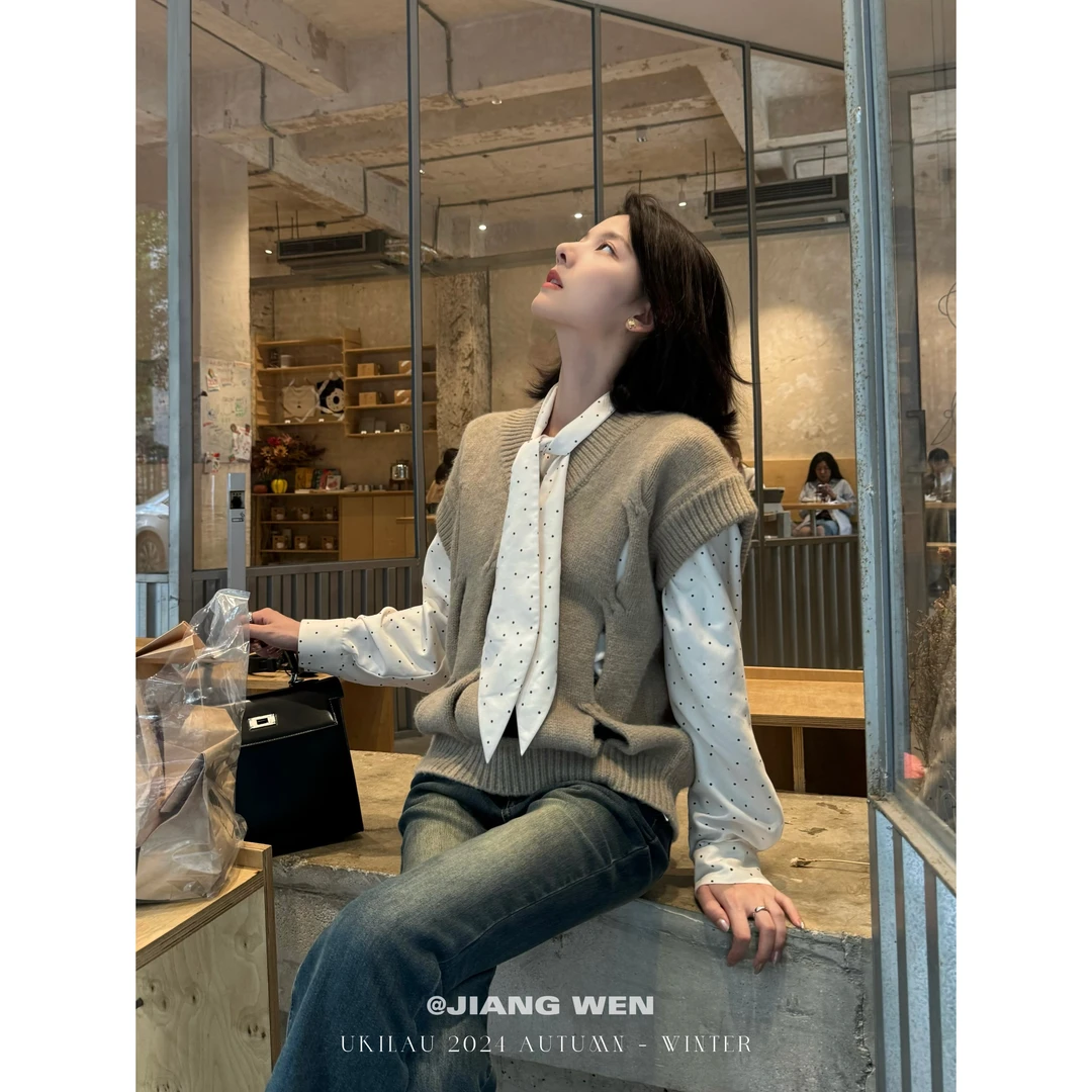 UKILAU【冷杉马甲】慵懒宽松V领麻花叠穿镂空无袖针织马甲