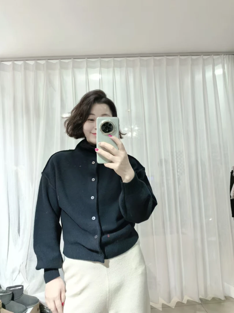 泡菜调十足立领毛衣(祐祐女装)