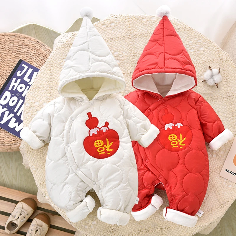 新生幼儿夹棉加厚保暖棉衣婴儿拜年服潮流宝宝外出爬服喜庆秋冬装