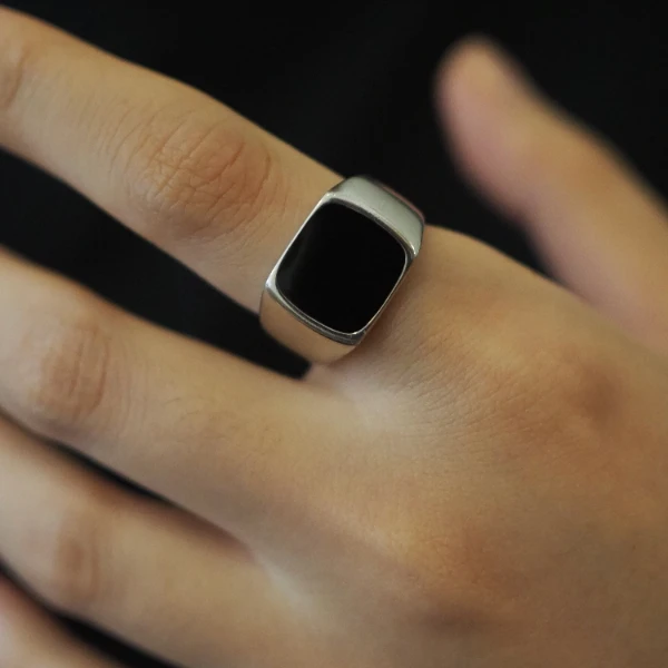 925银树脂戒指 黑色方形复古气质欧美尾戒时尚简约百搭男女活口戒