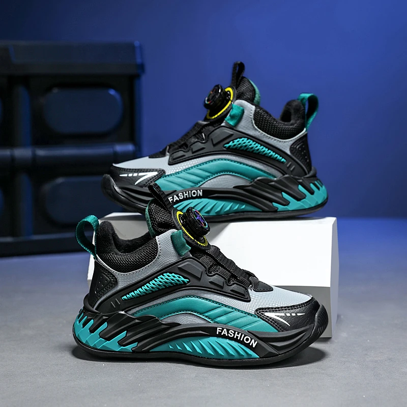 男童鞋子春秋2025年新款春秋软底儿童中大童皮面轻便男孩鞋秋季款