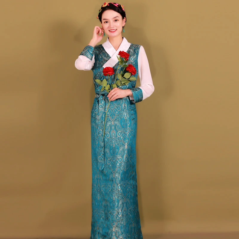 纤沫藏族服装女新款西式藏服拉萨服秋季拼色博拉西藏服长裙民族风