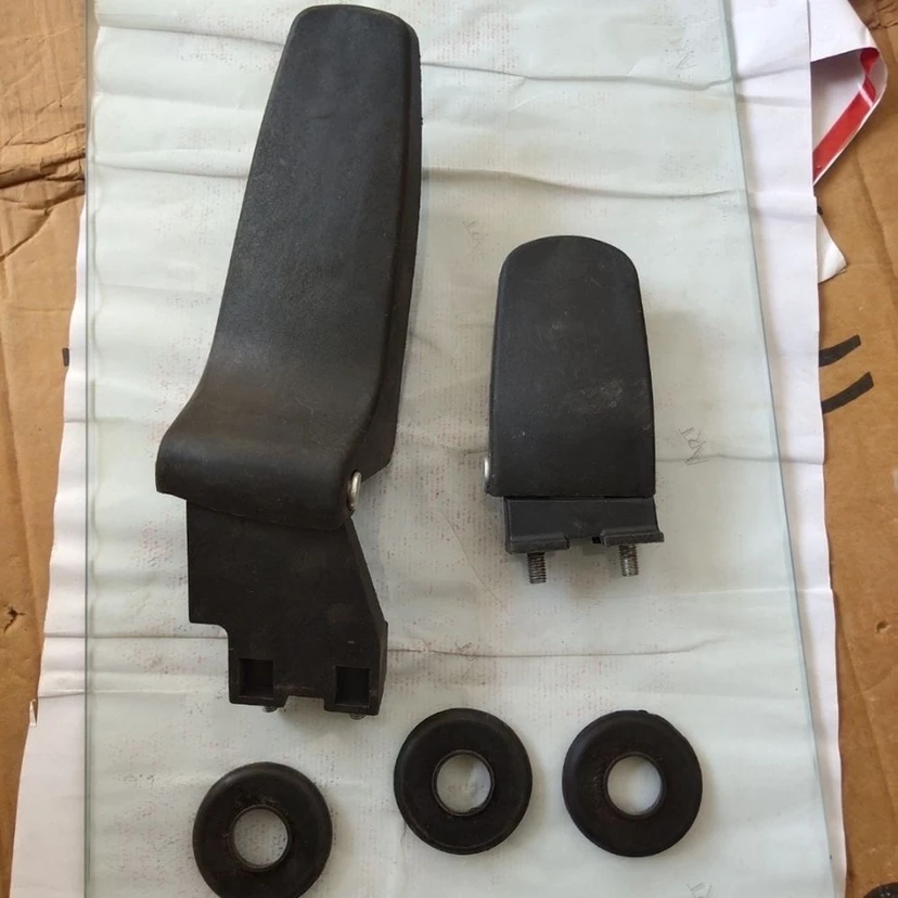 约翰迪尔拖拉机门合页迪尔拖拉机车门上下折页天拖门开关合页铰链