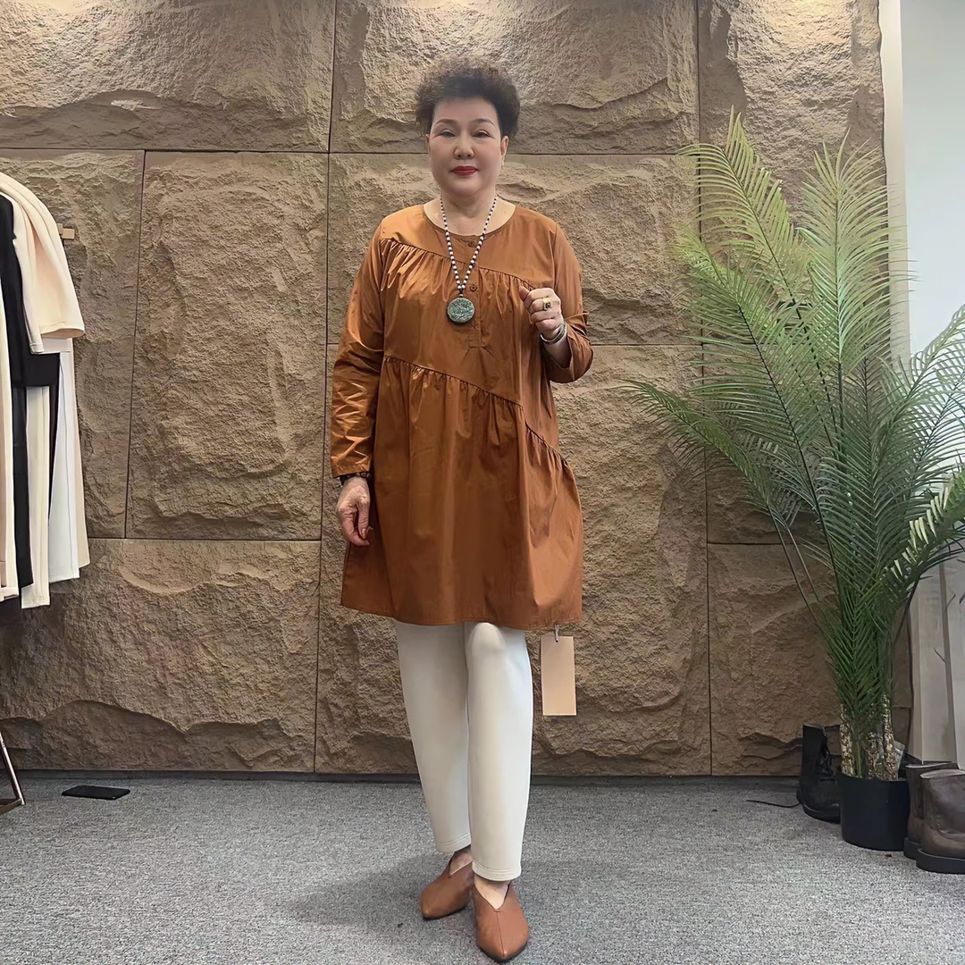 MZRY NIUJIE 2024春季简约时尚重工捏褶圆领显瘦长袖休闲裙衣