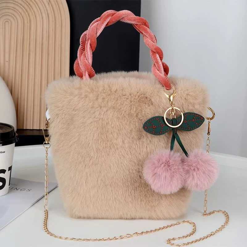 女毛绒包包樱桃包秋冬毛茸茸包手提小众轻奢女时尚单肩学生书包
