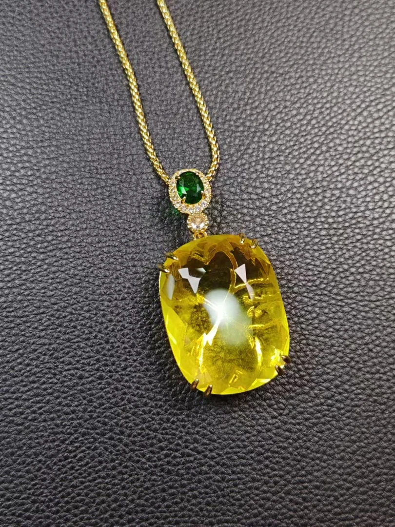 『品味珠宝』 B100（珍藏馆）高奢培育金黄碧玺精美吊坠配礼盒