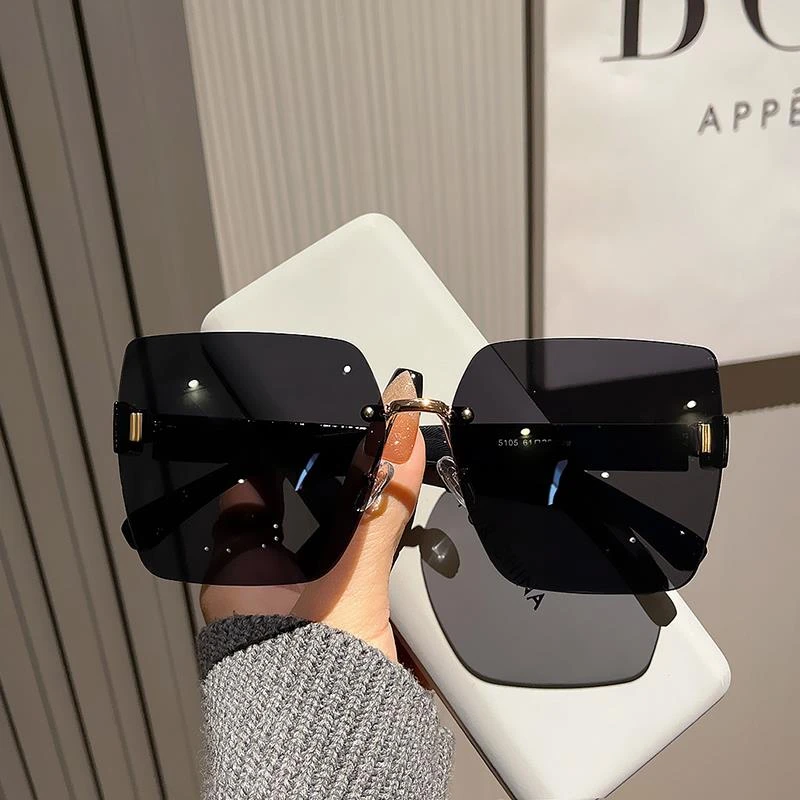 帕森精品时尚大框遮脸气质款太阳镜高级感无框墨镜女2024新款旅行