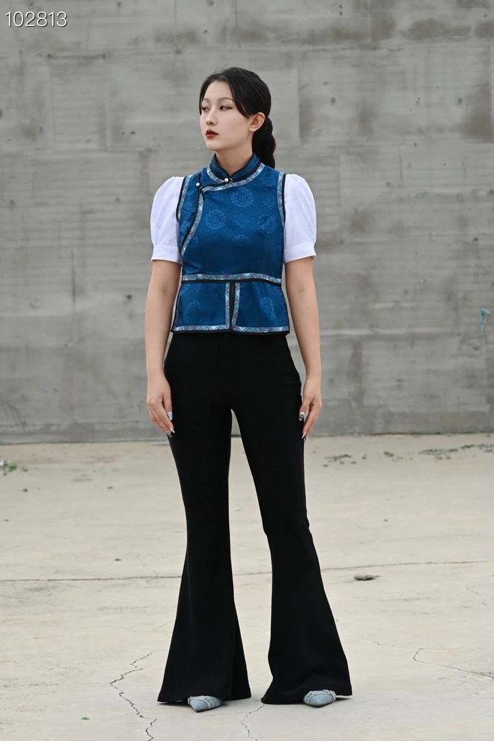 新款蒙古元素民族风马甲网红时尚女士新中式复古立领款中国风日常