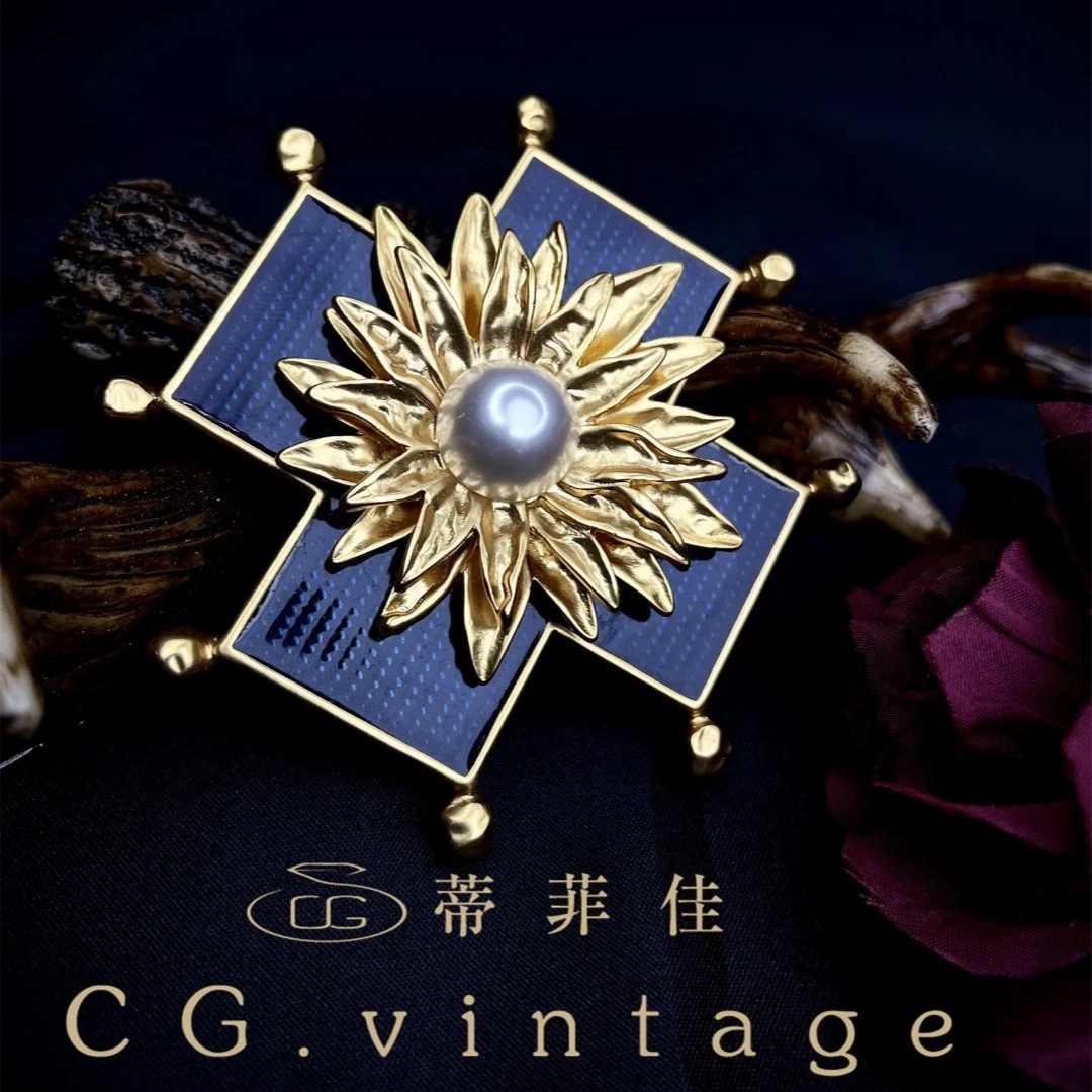 铜合金珐琅胸针 CG.vintage【BLEACK SOUL】XZ-0163手工中古胸针