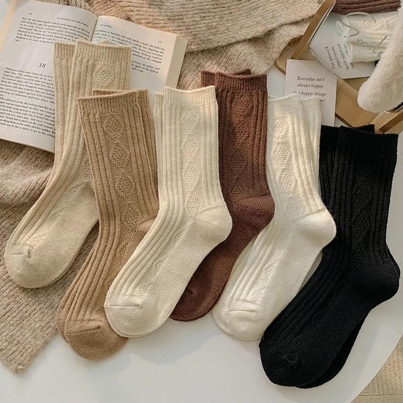 4双袜子女中筒袜秋冬季加厚保暖日系长袜堆堆袜棉袜纯色诸暨袜子