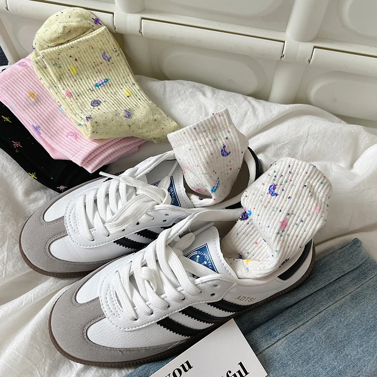 袜子女中筒袜春秋透气吸汗星空图案点子纱短袜韩版个性学生诸暨袜