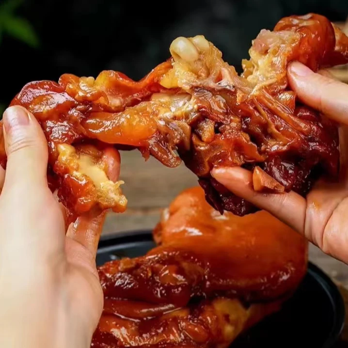 正宗五香酱卤大猪蹄S爆胶猪前蹄带筋带肉开袋即食整只卤猪蹄熟食