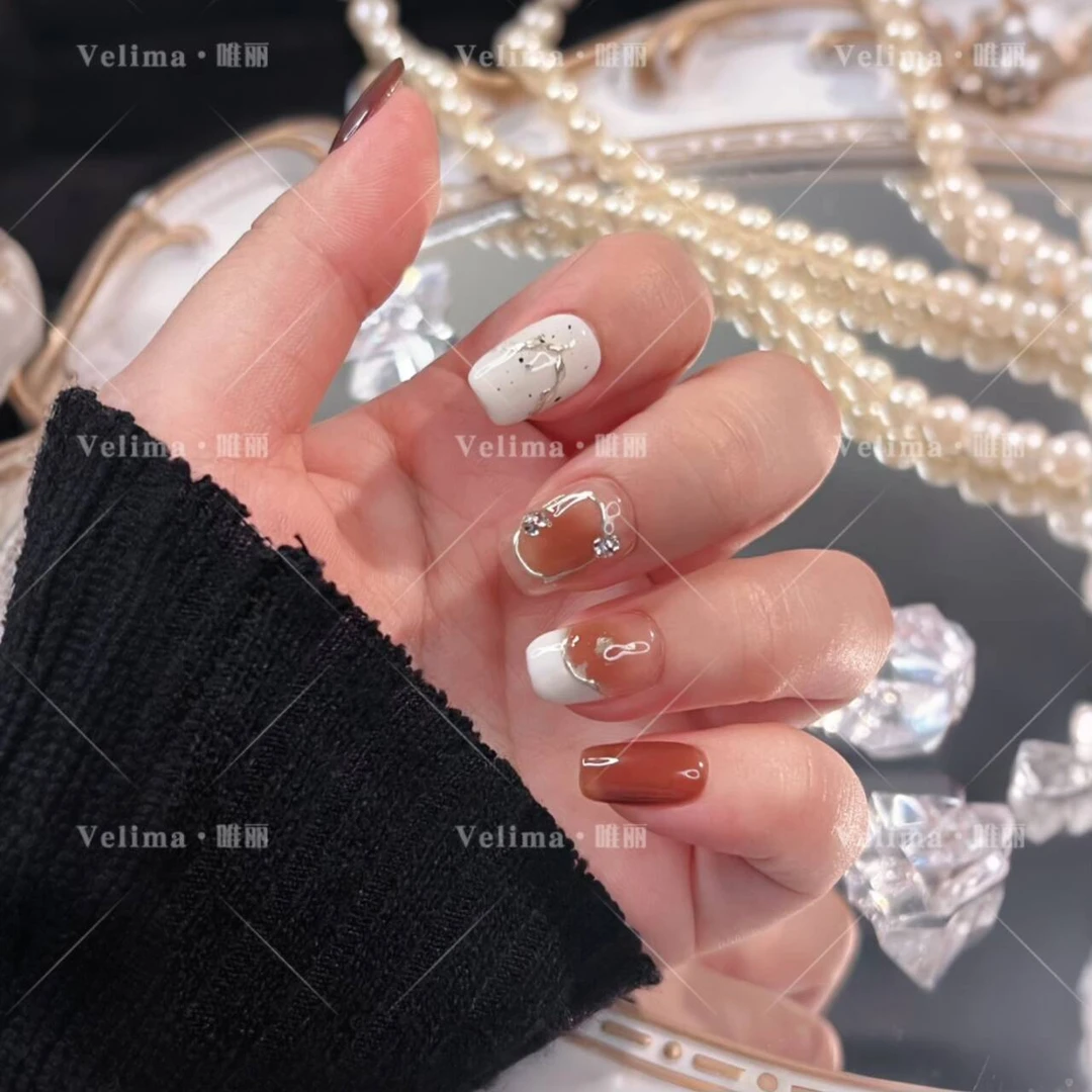 唯丽【板栗奶茶】手工穿戴甲手绘晕染碎钻高级美甲成品指甲贴短款