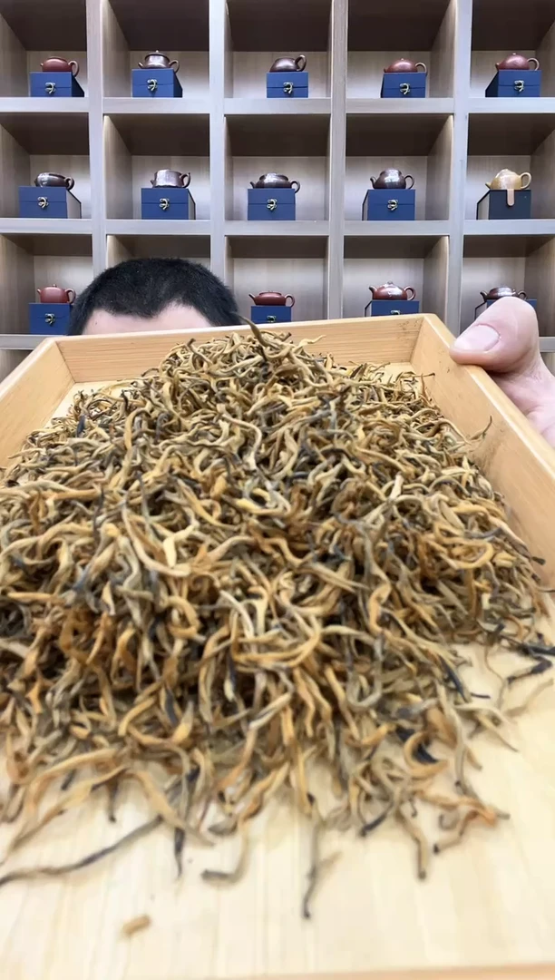 【闪购商品】玻璃茶盏玻璃金丝100克