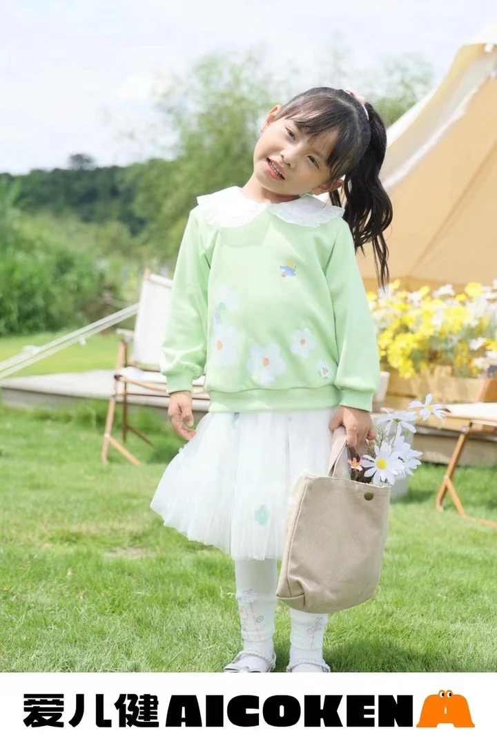 爱儿健春款儿童服装
