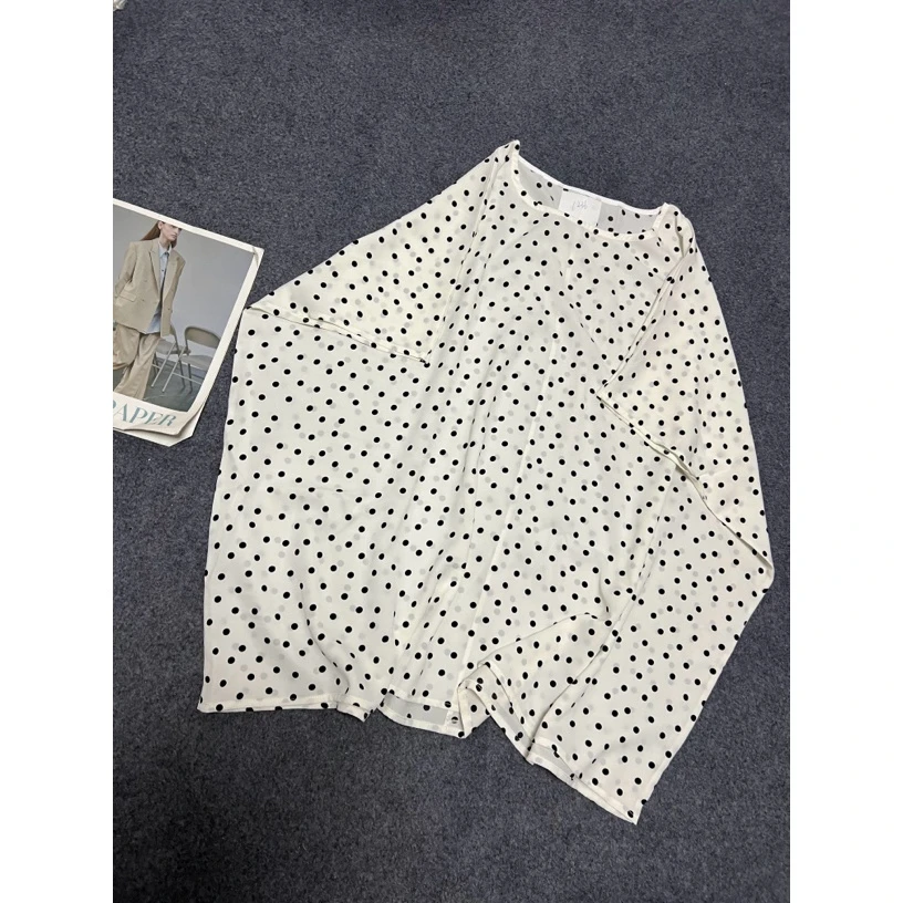 1236白色波点简约慵懒显瘦大码极简衬衫