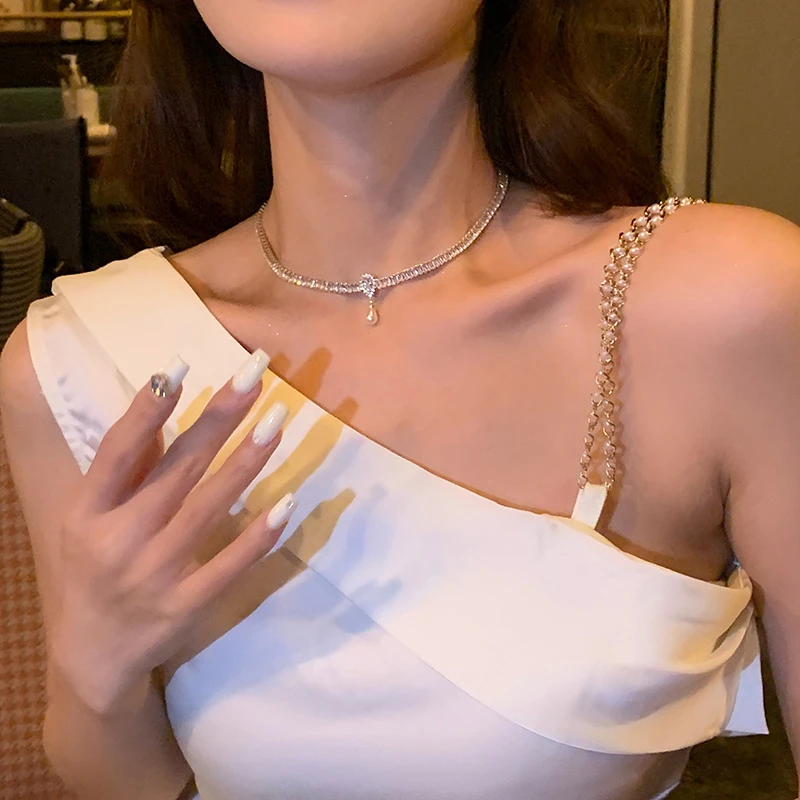 铜项链 水滴锆石项链高级感轻奢小众锁骨链气质choker颈链