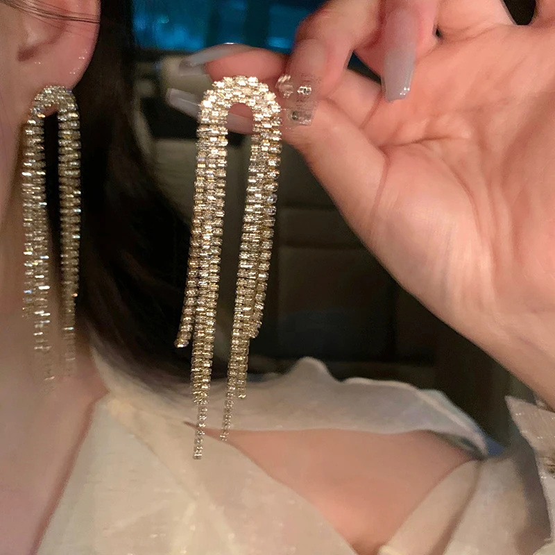 合金耳饰 超闪满钻长流苏耳环ins网红高级感气质耳线耳坠女