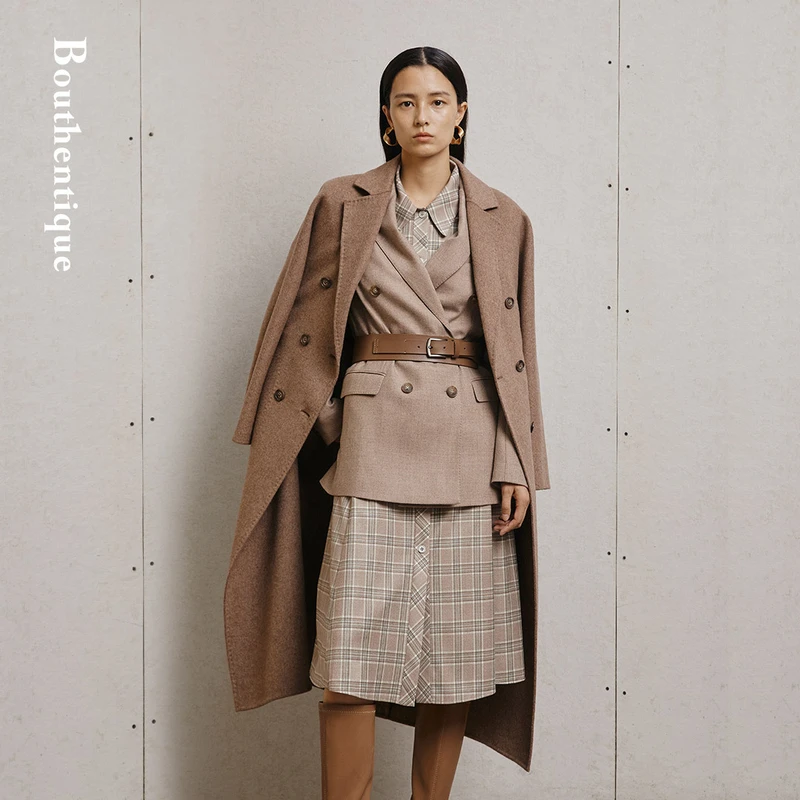 Bouthentique双排扣H型过膝呢料外套221421C1M52