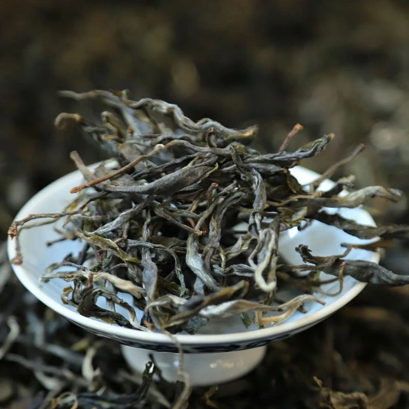 2025年刮风寨茶王树100g秘境古树核心产区普洱生茶头春散茶兰花香