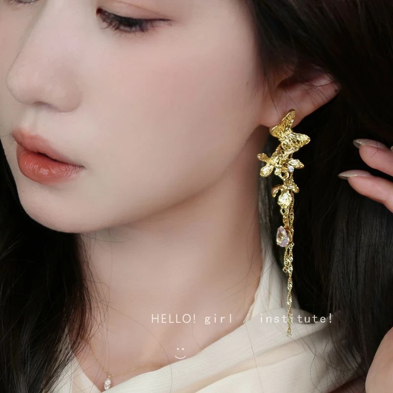 合金耳饰 「美貌出圈」耳钉复古金色长款流苏蝴蝶耳环时髦夸张花朵