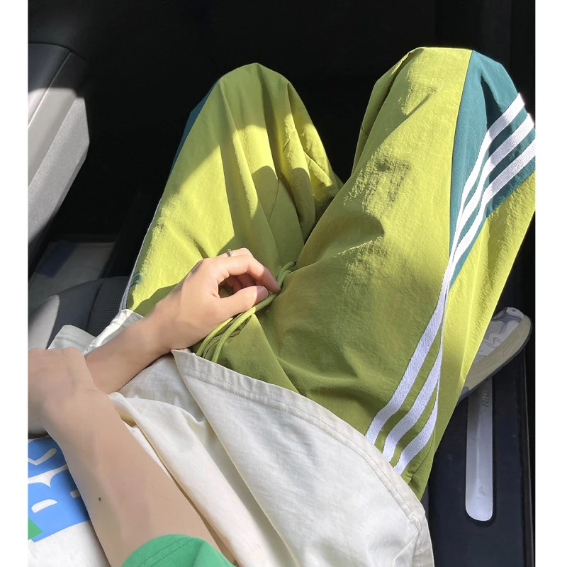 三条杠夏日防晒彩色裤子男女潮高街多巴胺穿搭运动休闲阔腿裤薄款