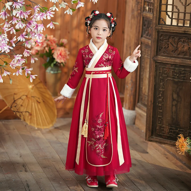 汉服女童冬款新年儿童古装秋冬过年冬季唐装2024新款中国风拜年服