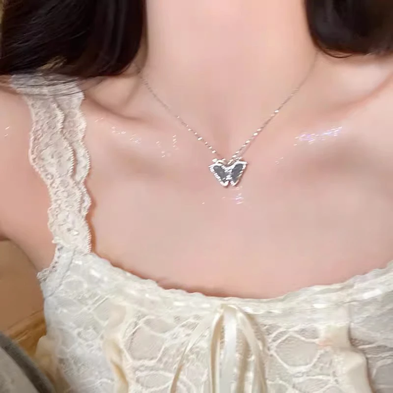 铜合金项链 A160精致蝴蝶吊坠项链女细链百搭时尚高级感小众饰品