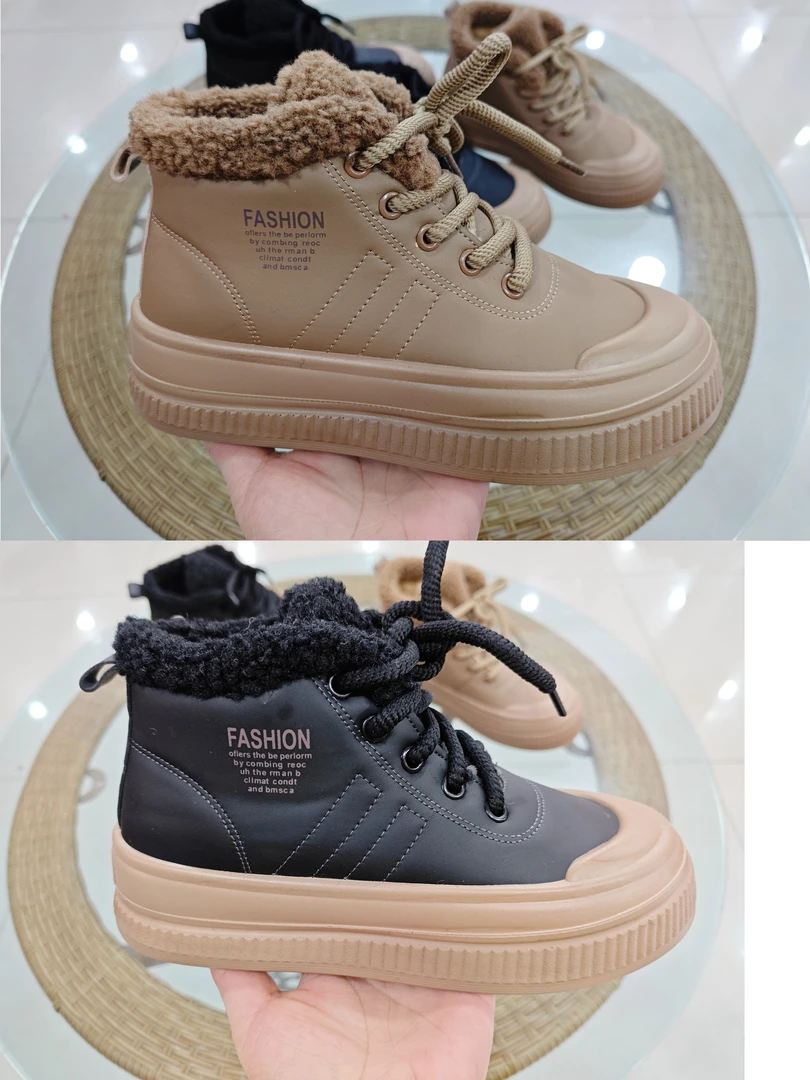 G060超轻底仿皮布防水皮面女靴