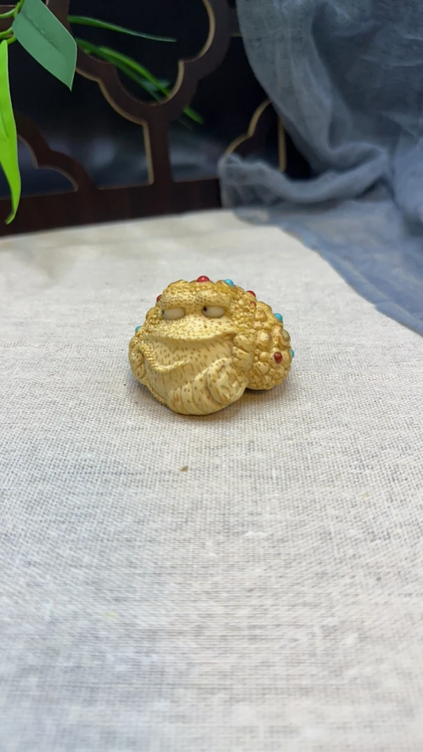 竹根雕陶明星金蟾作品多宝金蟾