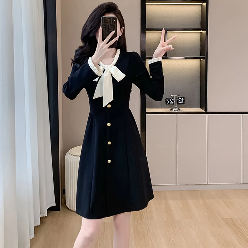 法式复古小香风蝴蝶结系带连衣裙女高级感收腰气质赫本小黑裙2339