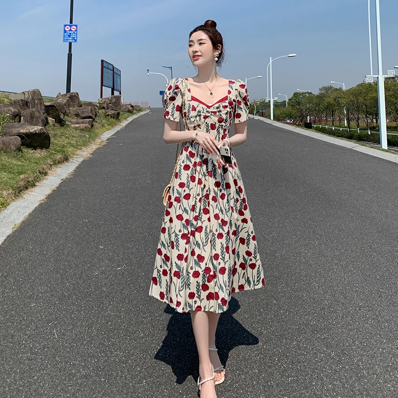 连衣裙女夏2024修身显瘦泡泡高级感温柔风长裙子9774