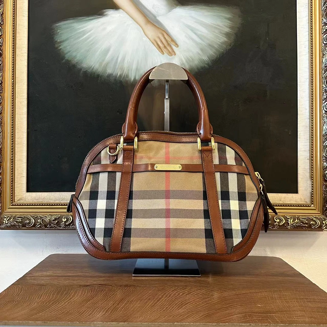 95新 BURBERRY/博柏利 90899巴宝莉单肩包经典单肩包