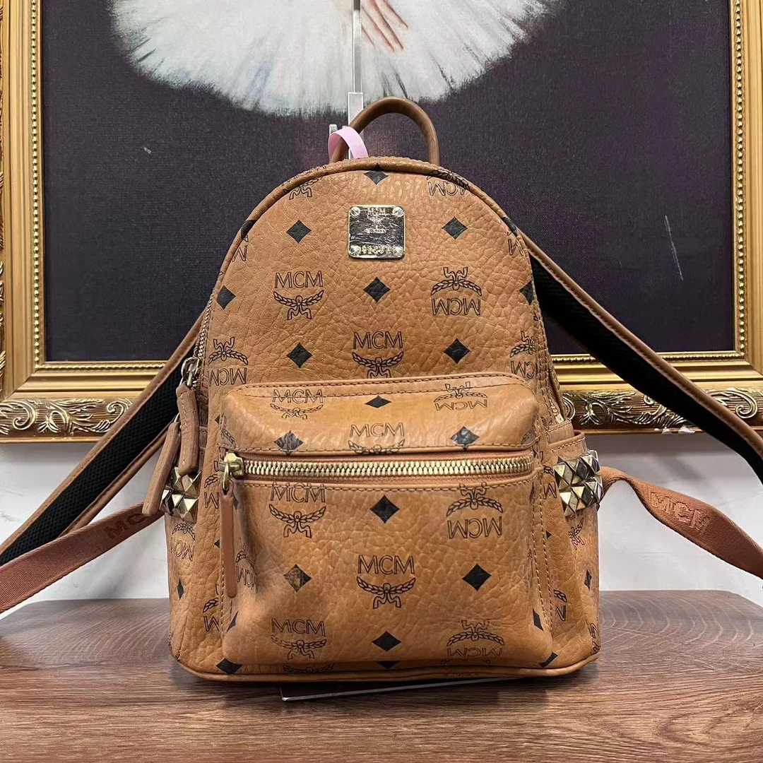 95新 MCM mcm双肩包/84410经典双肩