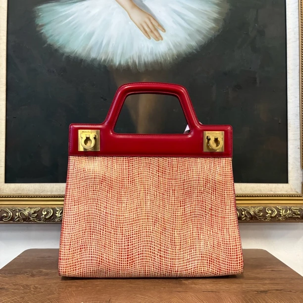 95新 FERRAGAMO/菲拉格慕 单肩包/91698