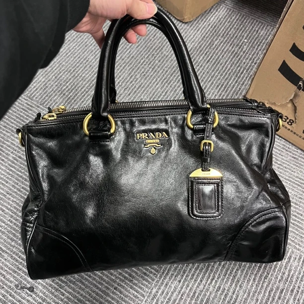 95新 Prada/普拉达 prada单肩包/82862