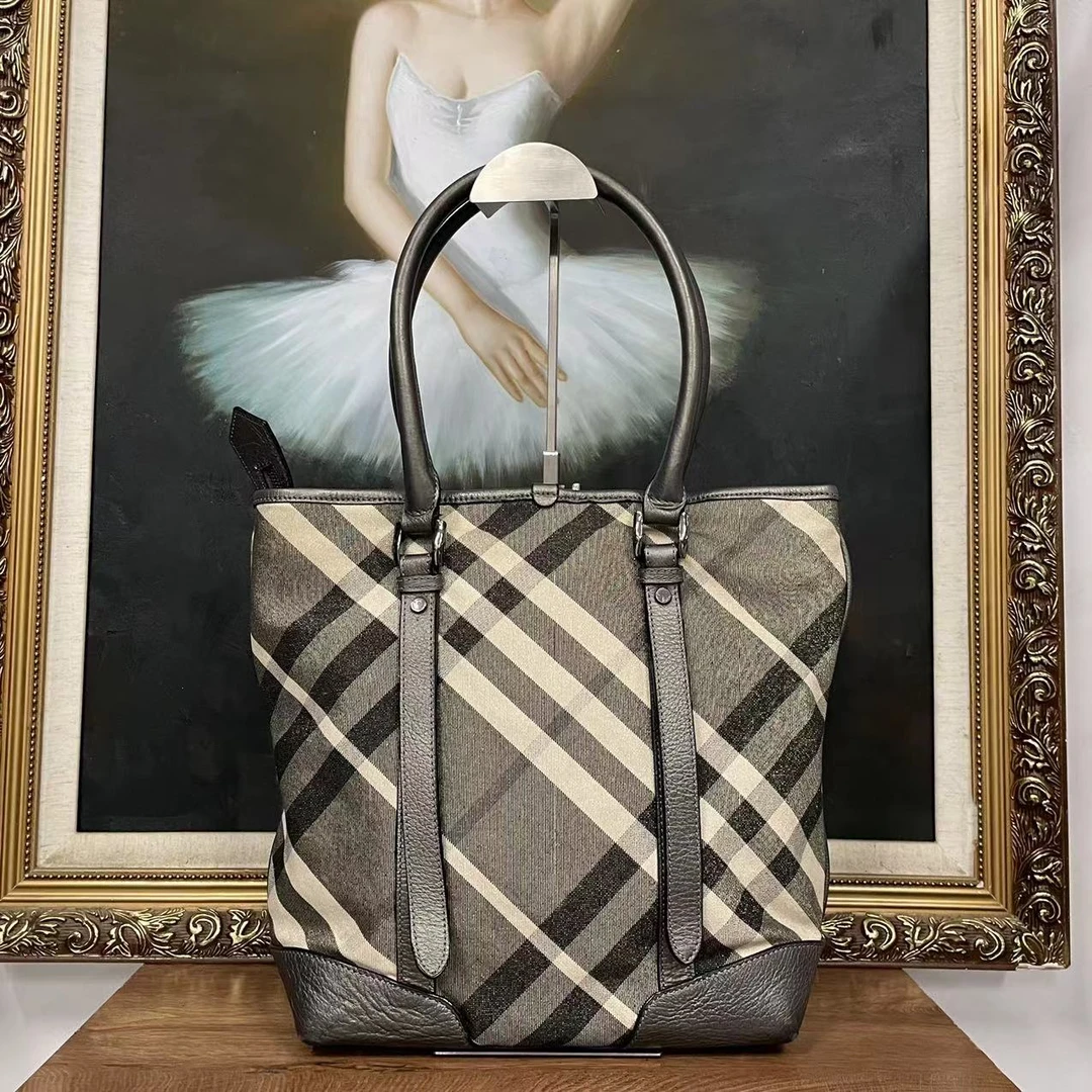 95新 BURBERRY/博柏利 20030/巴宝莉单肩