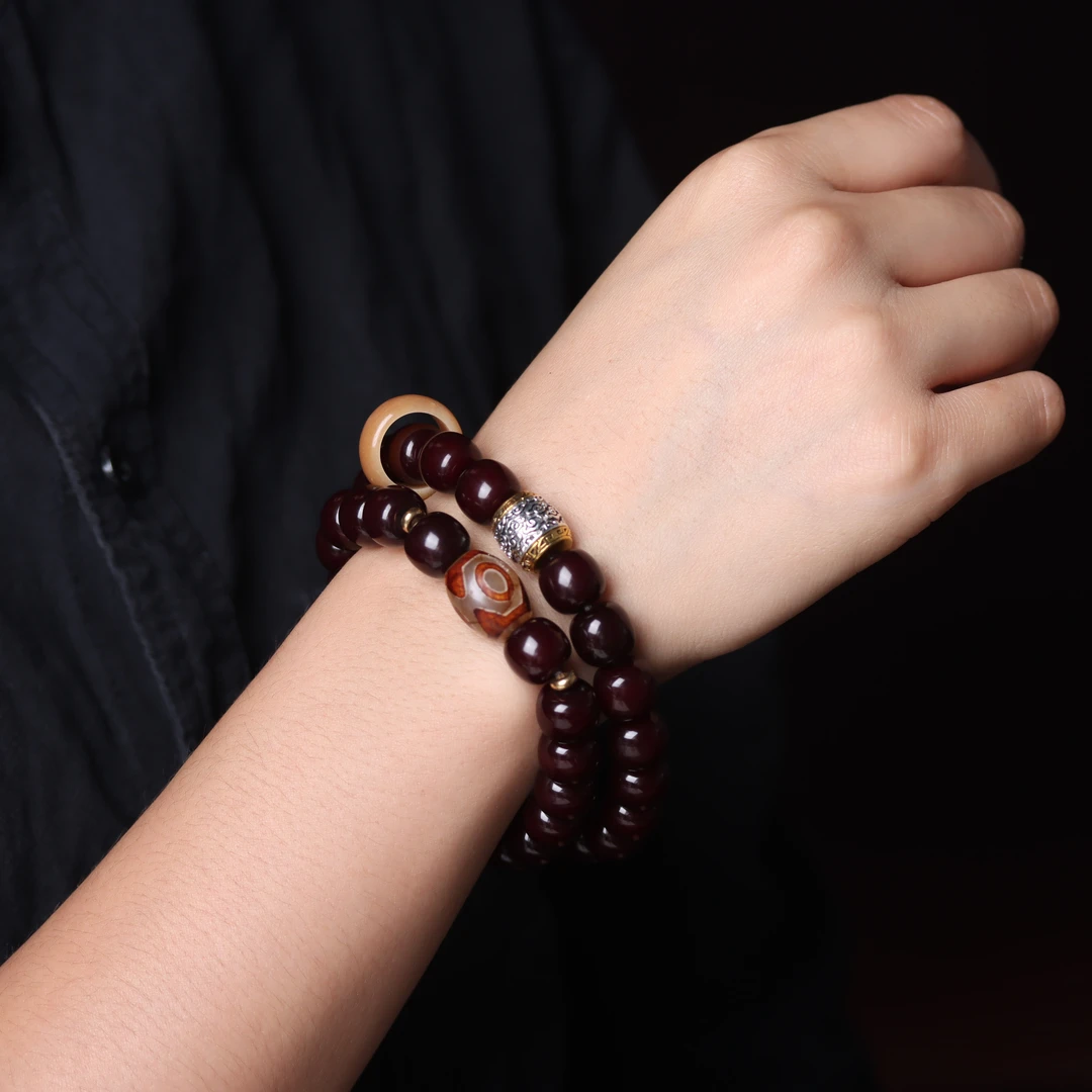 藏式红菩提手串糖心菩提双圈手持佛珠古法朱砂供沁色菩提子车厘子