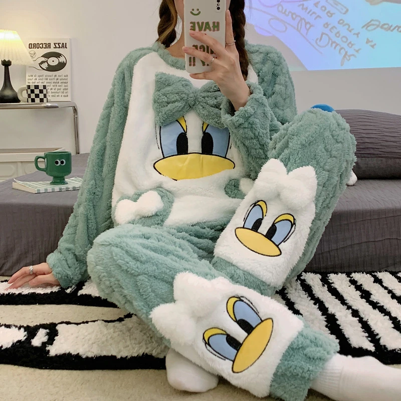 睡衣女冬季法兰绒加厚加绒2026年新款珊瑚绒绿色鸭长袖秋冬家居服