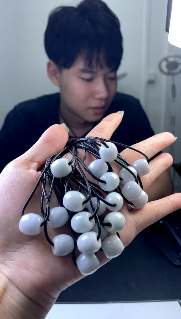 【闪购商品】翡翠挂件未镶嵌LL路路通单件的多样性