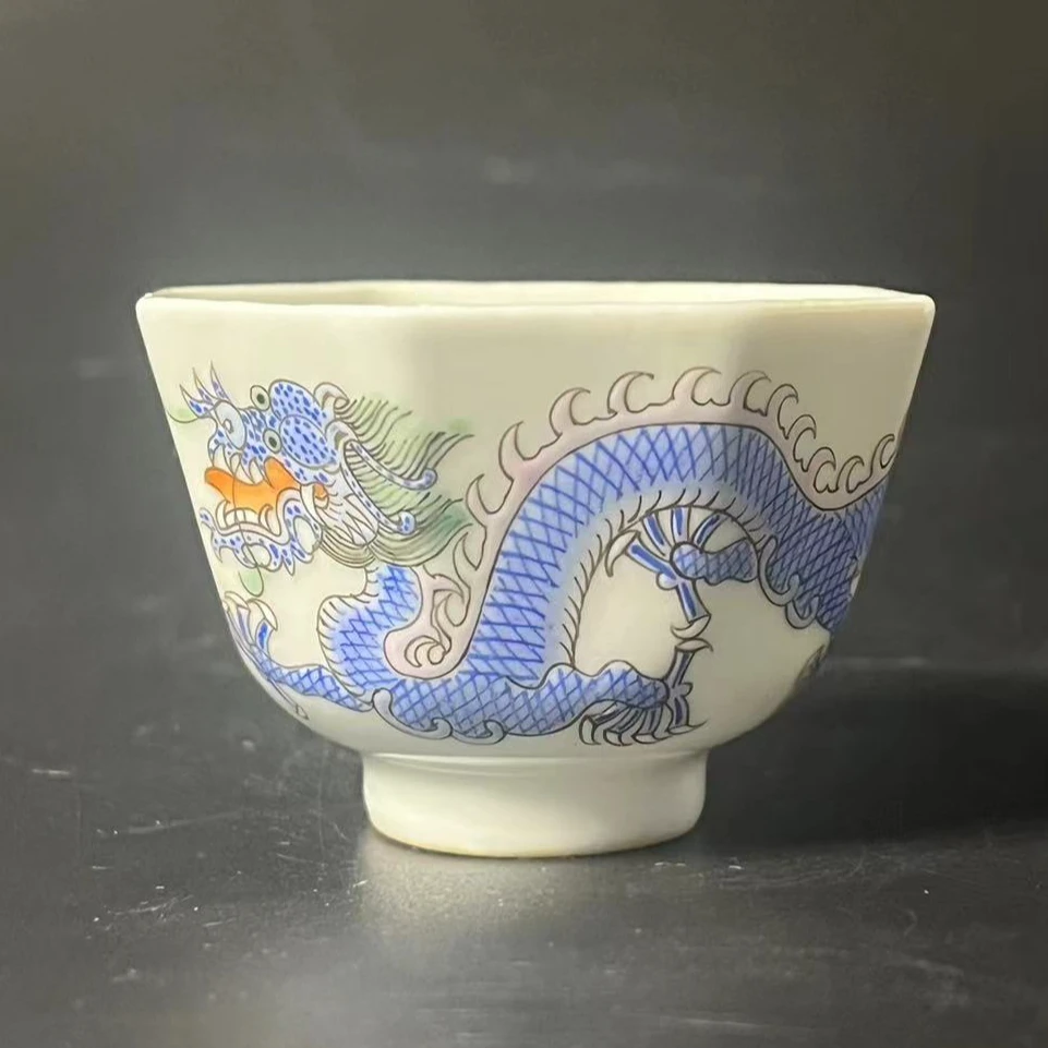 蓝龙纹杯BY22X9831