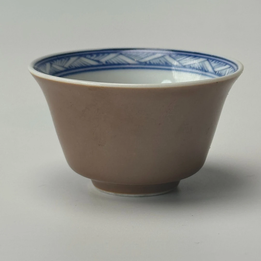 晚期若深珍藏紫金釉青花山水杯BY22X19990931