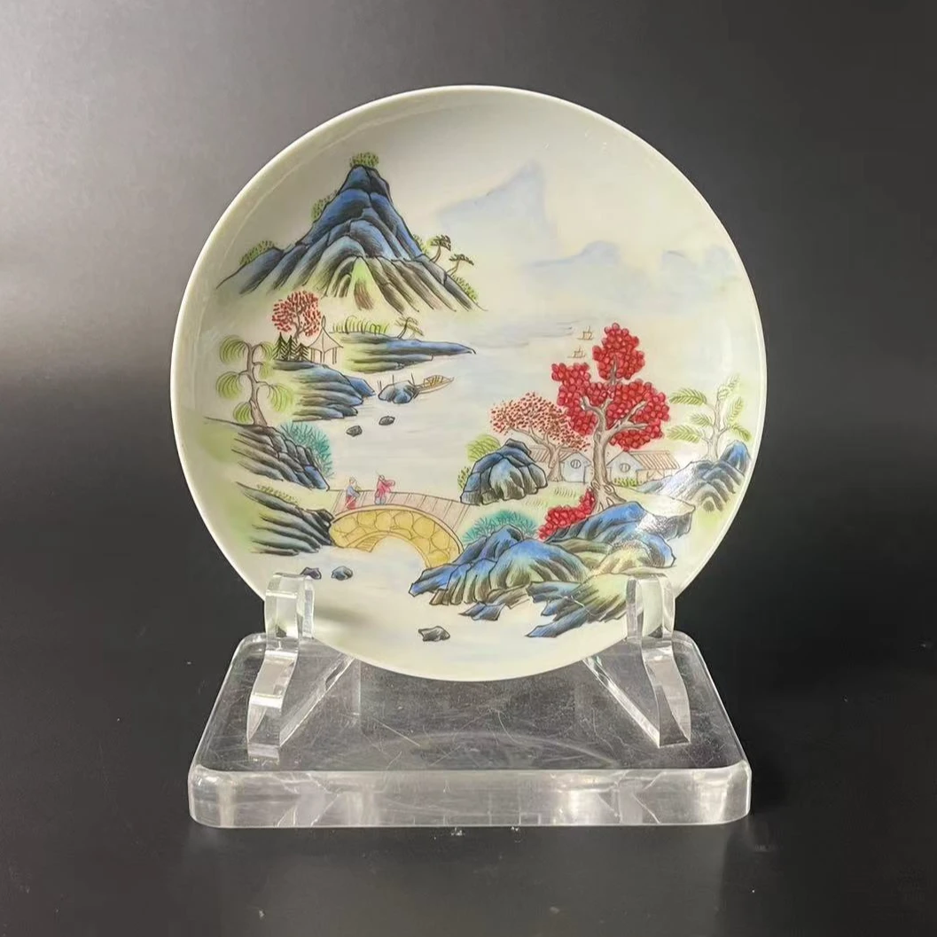 清乾隆粉彩山水图赏盘BY22X9923