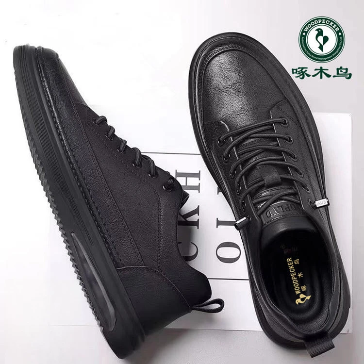 啄木鸟男鞋2025新款男士板鞋软底百搭休闲皮鞋男软底气垫增高鞋子